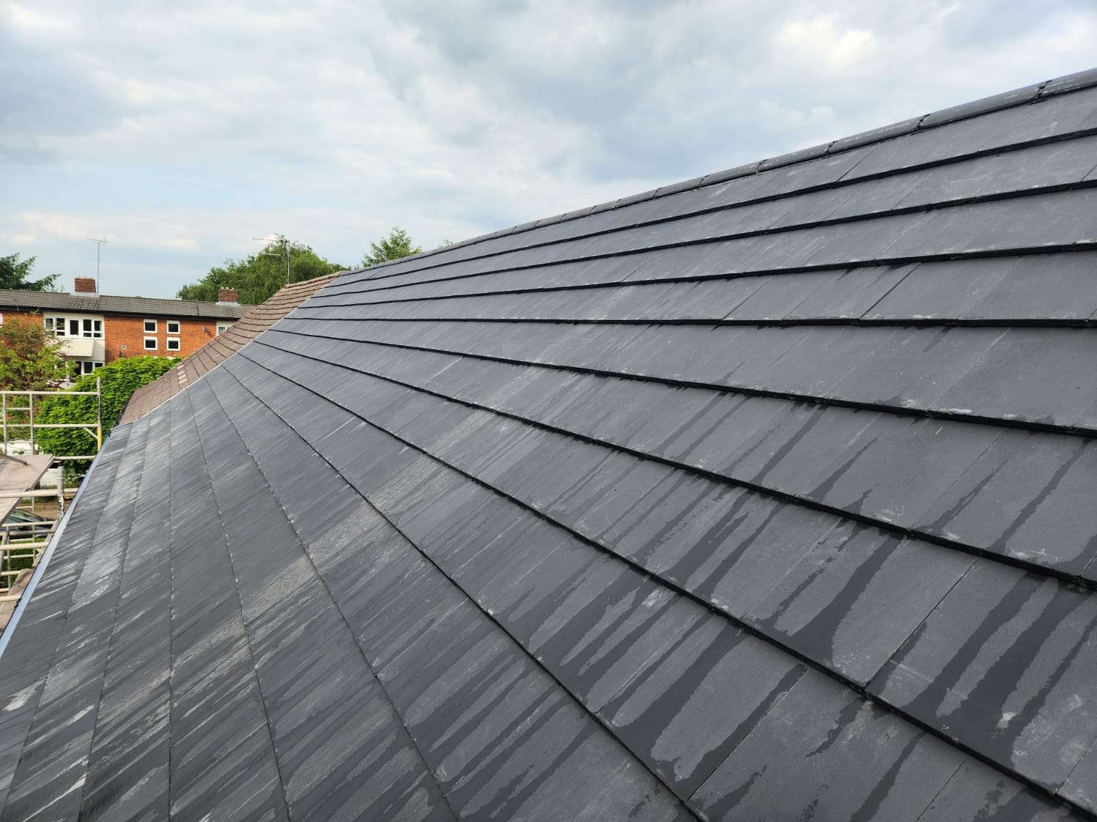 New replacement roof fitted to a Warrington home by TRS Roofing and Guttering