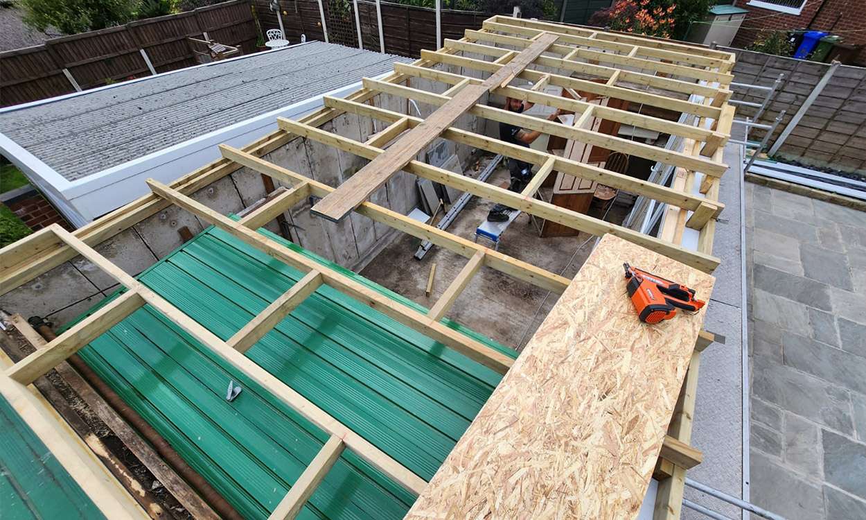 Roofers Wigan